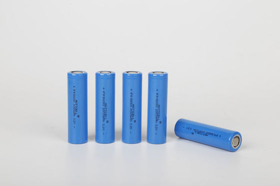 IFR 32650 Baterai Tingkat Pelepasan Tinggi LiFePO4 Cell 3.2V 6000mAh Untuk Cahaya Surya
