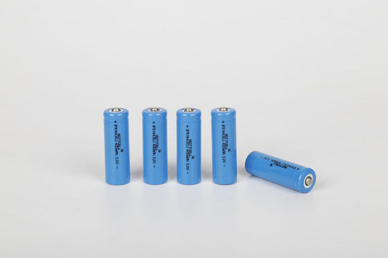 26650 3.2V LiFePO4 Baterai Tingkat Pelepasan Tinggi Sel 3300mAh Untuk Cahaya Surya
